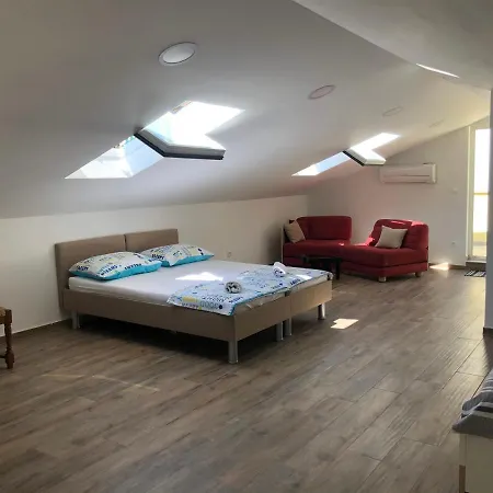 Andreja, Center Apartment